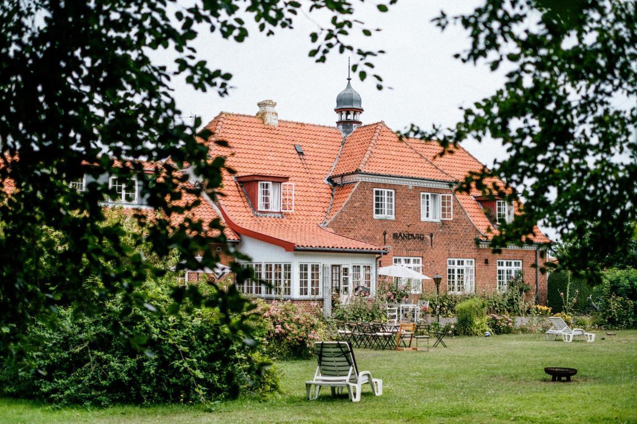 Langebjerg Pension & Spisested إلينغه المظهر الخارجي الصورة
